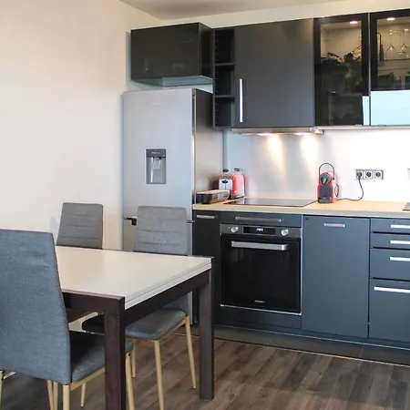 Apartament Brand New Studio With An Open View On Paris *